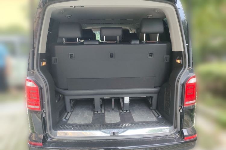 Used Volkswagen Multivan 2016 2.0 TSI Two-Wheel Drive Luxury Edition 7 Seats
