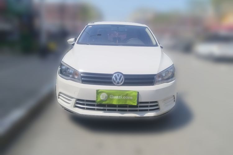 Used Volkswagen Jetta 2015 1.6L Automatic Fashion Model Front