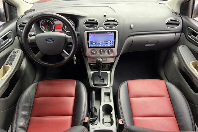 Used Ford Focus 2013 Hatchback Classic 1.8L Automatic Base Model