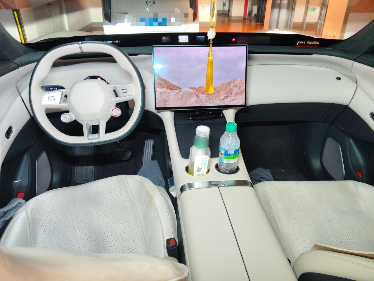 Xiaomi Auto YU7 2025 Ultra-Long Range High-Performance All-Wheel-Drive Max Edition — снимка 9