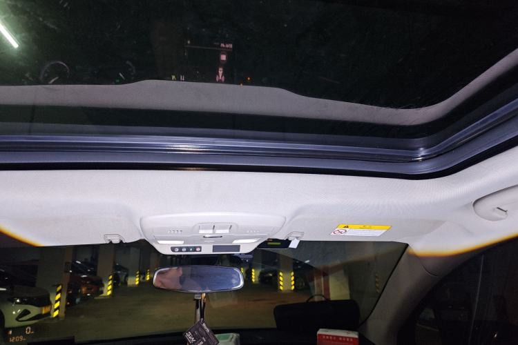 Used Buick Envision 2020 20T Two-Wheel Drive Luxury Model
