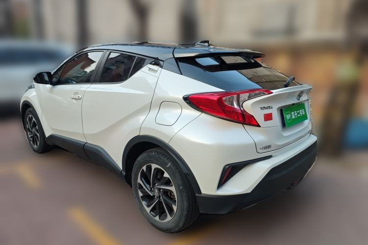 Used Toyota IZOA 2020 2.0L Enjoy Edition