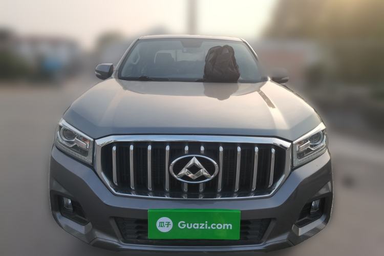 Used SAIC MAXUS T60 2017 2.8T Diesel Automatic 4x4 High-Ride Luxury Standard Cabin – China V Emission Standard