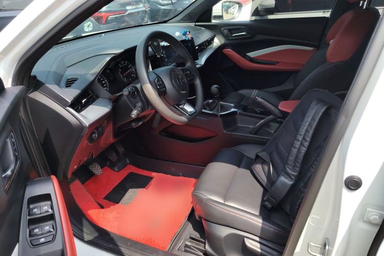 Used MG 5 2021 180 DVVT Manual Youth Luxury Edition
