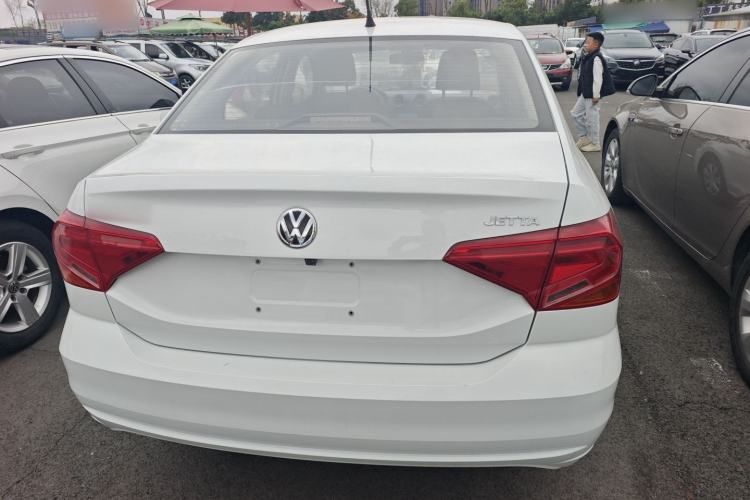 Used Volkswagen Jetta 2017 1.4L Manual Fashion Edition