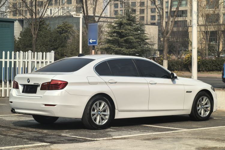 Used BMW 5 Series 2014 520Li Elegant Model

