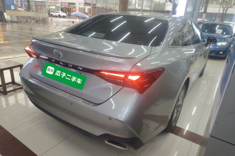 Used Toyota Avalon 2019 2.5L Ambition Version China VI Standard Rear Right 45 Deg