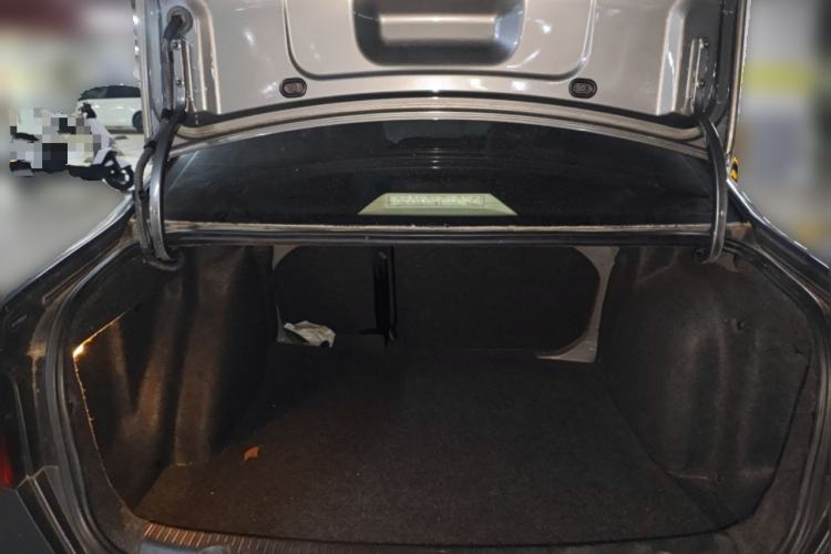 Used Volkswagen Lavida 2013 Restyled Classic 1.6L Automatic Comfort Edition Trunk