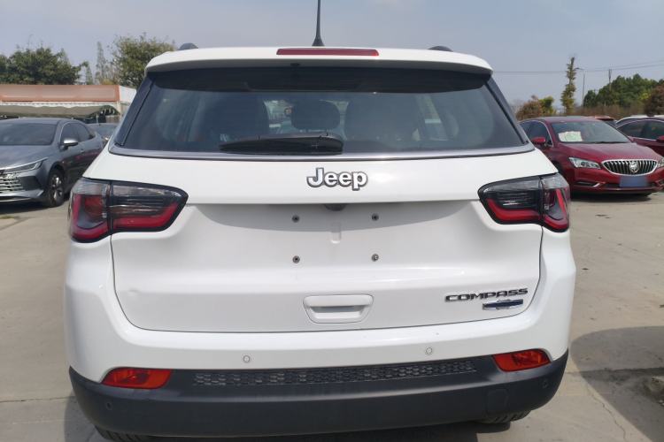 Used Jeep Compass 2017 200T Automatic Family Edition