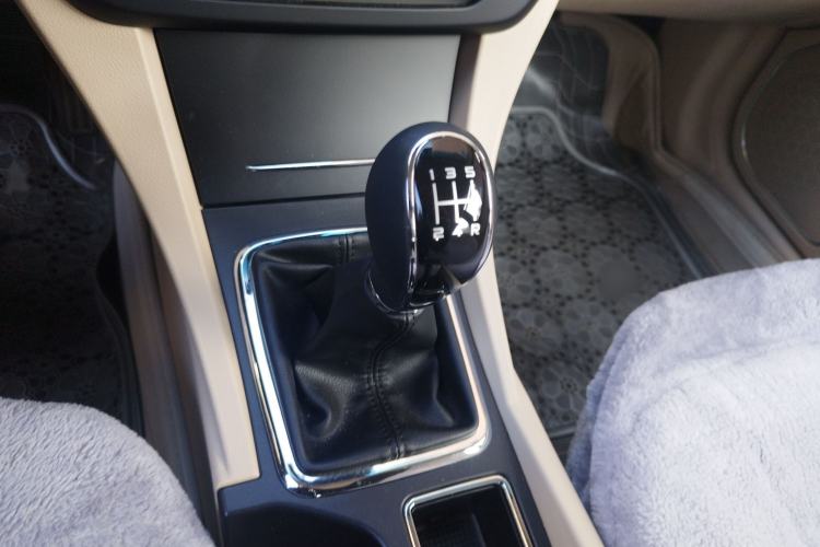 Used Geely Auto Emgrand 2017 Sedan Million Edition 1.5L Manual Luxury Model
