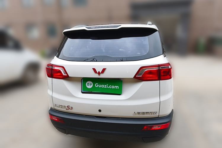 Used Wuling Hongguang S3 2018 1.5L Manual Comfort Model China V Standard Rear