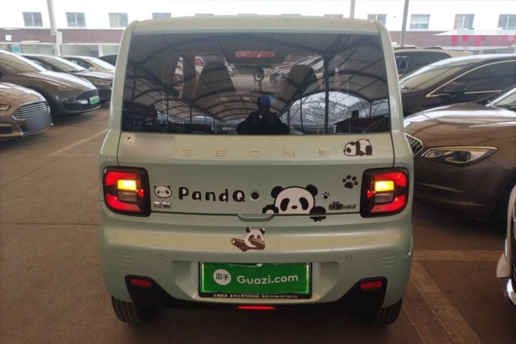 Used Geely Galaxy Panda 2023 Panda Mini 200km Endurance Bear