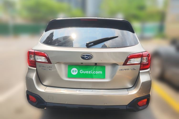 Used Subaru Outback 2015 2.5i Classic Edition Rear