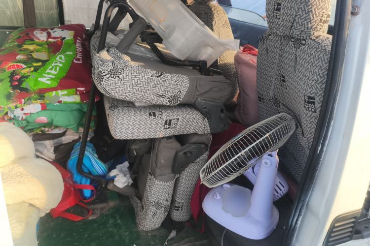 Used Jinbei Hiace 2014 2.0L 5th Generation Kuaiyunwang Business Version 4G19 Left Rear Seat