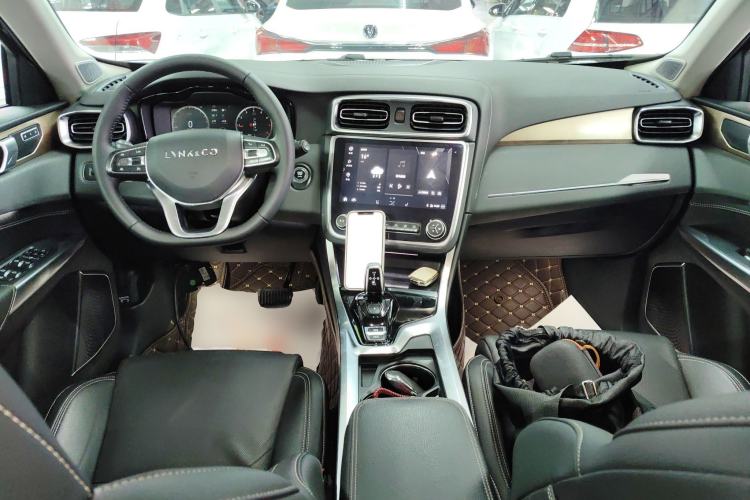 Used Lynk & Co 01 2019 2.0T Two-Wheel-Drive Pro Version China VI Standard