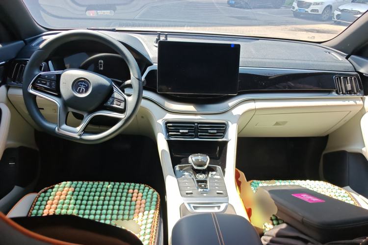 Used BYD Song PLUS New Energy 2021 DM-i 110KM Flagship PLUS Center Console