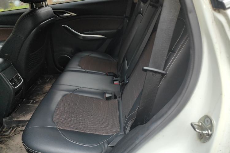 Used BYD Song 2018 1.5TI Manual Entry-Level Model
