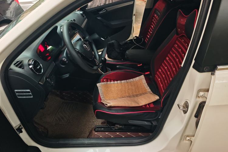 Used Volkswagen Jetta 2017 1.4L Manual Comfort Model
