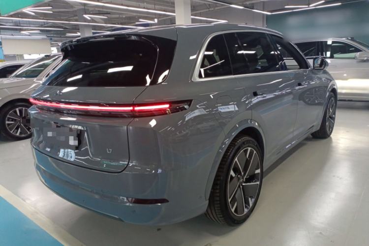 Used Li Auto L7 2025 Ultra Smart Refreshed Edition Rear Right 45 Deg