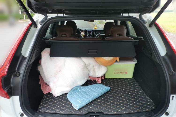 Used Volvo XC60 2024 B5 4x4 Smart Luxury Edition