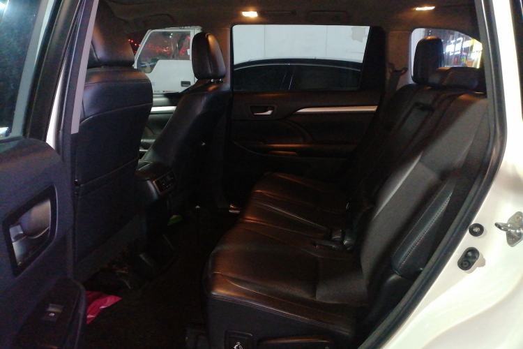 Used Toyota Highlander 2015 2.0T Four-Wheel Drive Luxury Edition 7-Seater