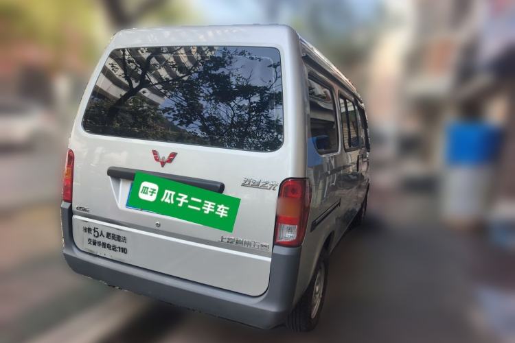 Used Wuling Zhiguang 2023 1.5L Practical Version 5/7 Seats
