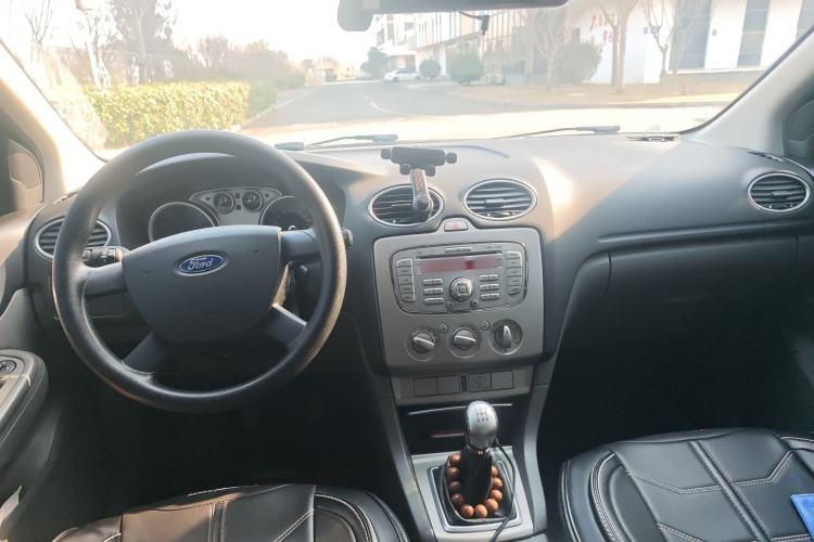 Used Ford Focus 2013 Hatchback Classic 1.8L Manual Base Model