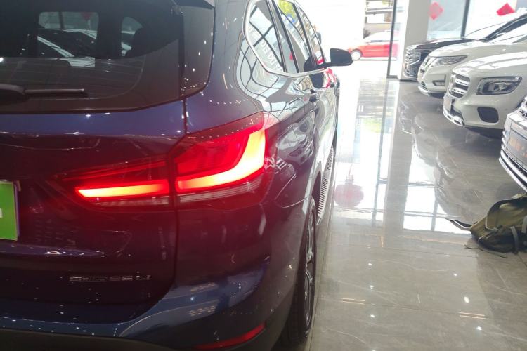 Used BMW X1 2021 sDrive25Li Leading Model
