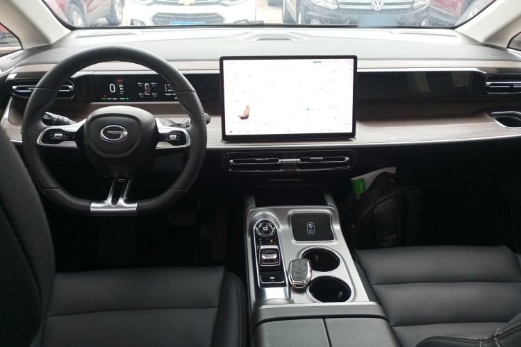 Used GAC Trumpchi Trumpchi E8 2024 Honor Series 2.0L Honor Edition