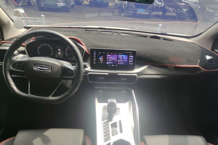 Used Geely Auto Coolray 2020 PRO 240T DCT Hunter
