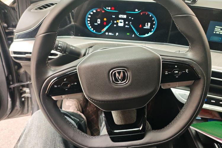 Used Changan Eado 2022 PLUS Blue Whale NE 1.4T GDI DCT Prestige Edition