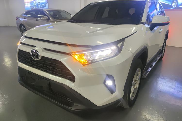 Used Toyota RAV4 2023 2.0L CVT Two-Wheel Drive Urban Edition