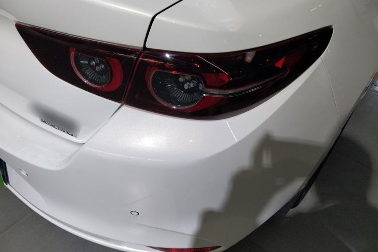 Used Mazda 3 Axela 2022 2.0L Automatic Zhi Rui Obsidian Edition