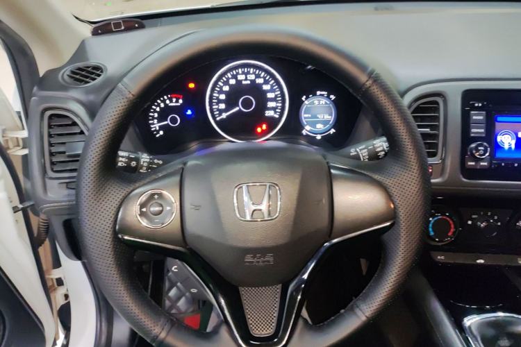 Used Honda Vezel 2015 1.5L manual two-wheel drive Comfort trim level Steering Wheel