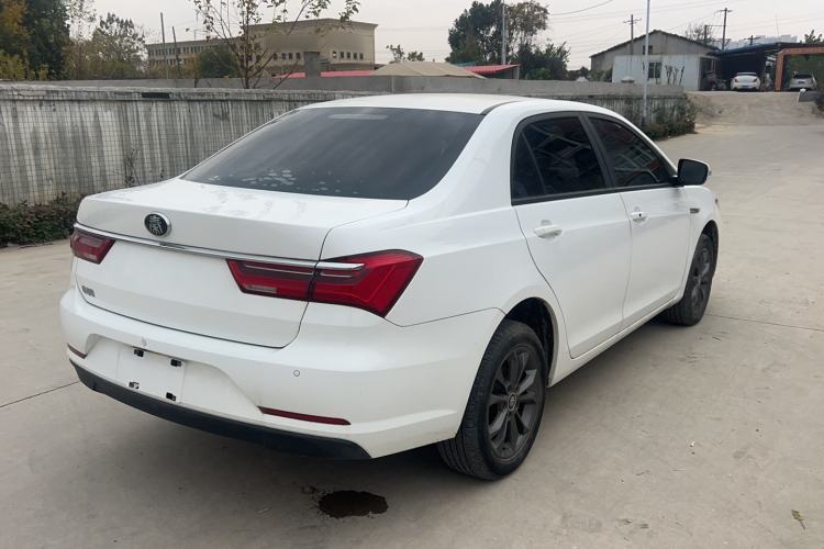 Used BYD Qin 2019 1.5L Manual Luxury Version