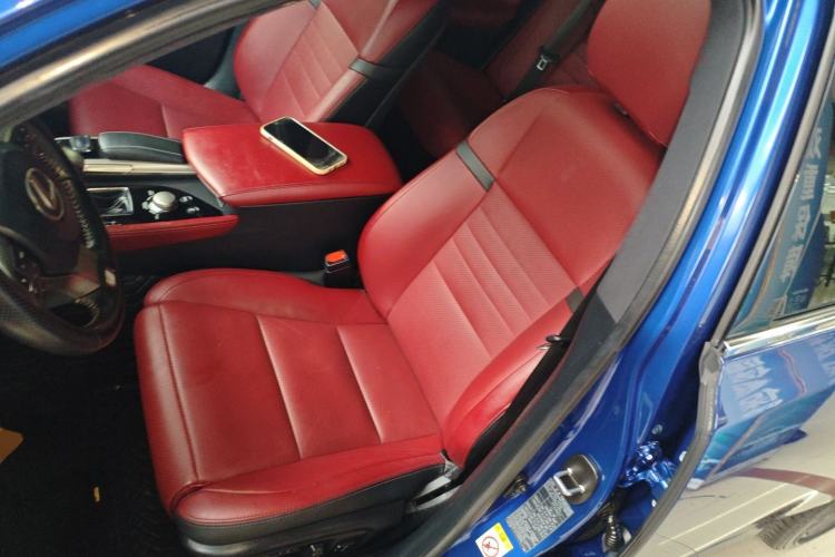Used Lexus GS 2017 300 F SPORT Left Front Seat