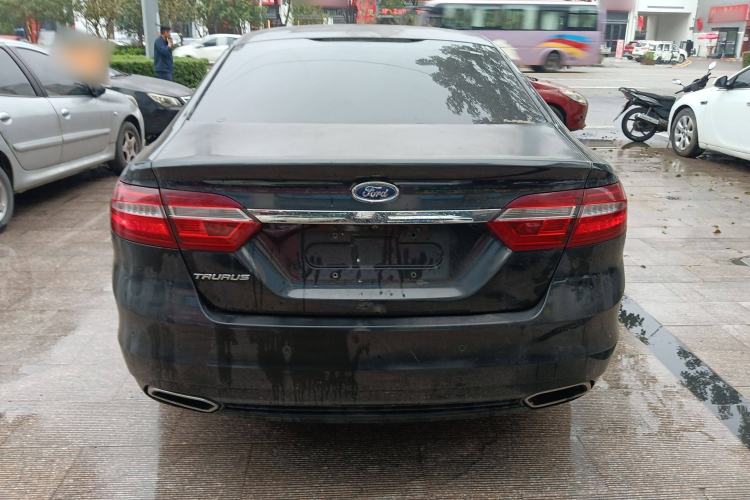 Used Ford Taurus 2016 EcoBoost 180 Luxury Model