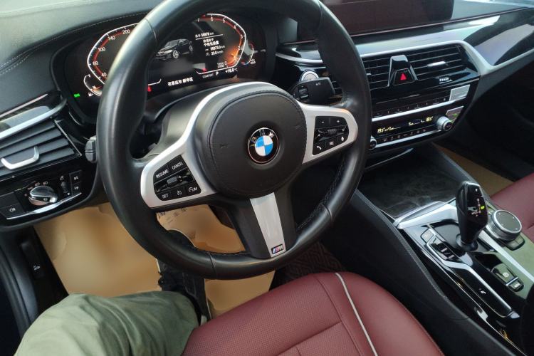 Used BMW 5 Series 2022 525Li M Sport Package
