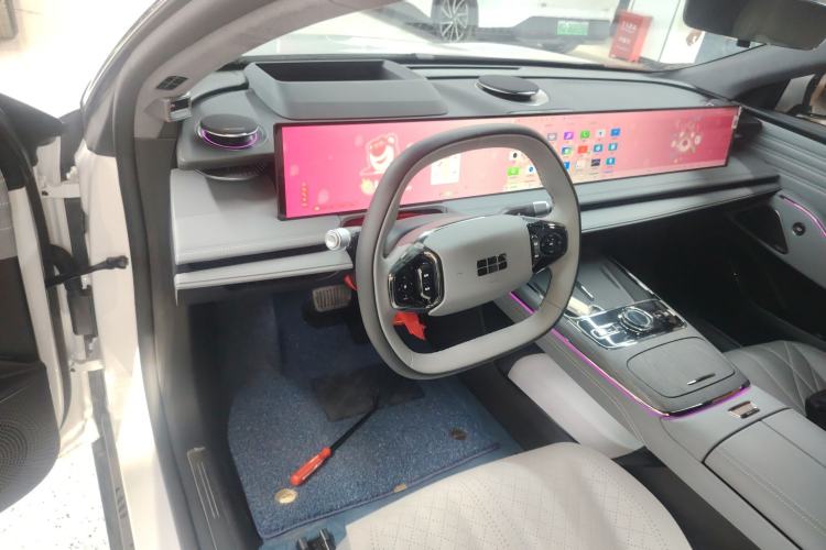 Used Geely Galaxy E8 2025 700 km Long-Range Intelligent Driving Version
