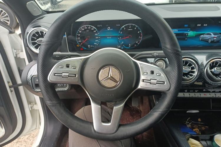 Used Mercedes-Benz A-Class 2020 Facelift A 180 L Sport Sedan Special Configuration Steering Wheel