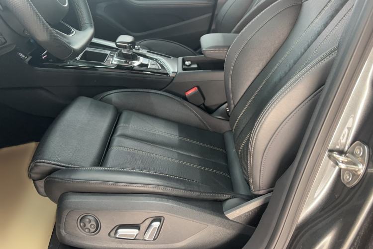 Used Audi A4L 2024 40 TFSI quattro RS Performance Package
