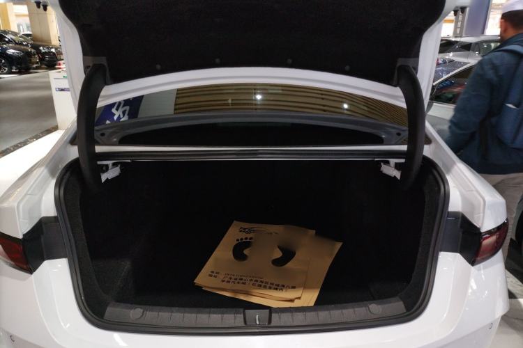 Used BYD Qin PLUS 2025 DM-i Smart Drive 55KM Leading Model