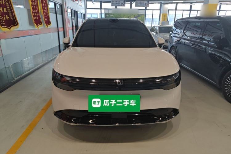 Used Zeekr 7X 2025 100 kWh Long-Range Rear-Wheel Drive with Intelligent Driving Features
