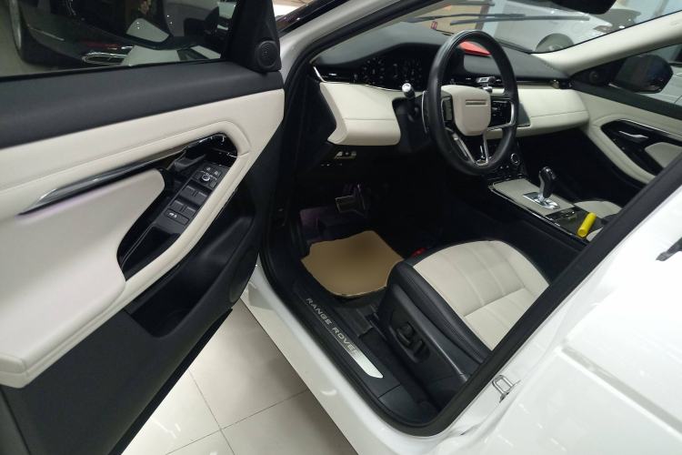 Used Land Rover Range Rover Evoque New Energy 2022 Aurora L P300e Plug-in Hybrid Electric Version