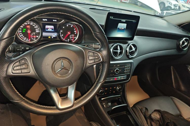 Used Mercedes-Benz GLA 2017 GLA 200 Sport Edition
