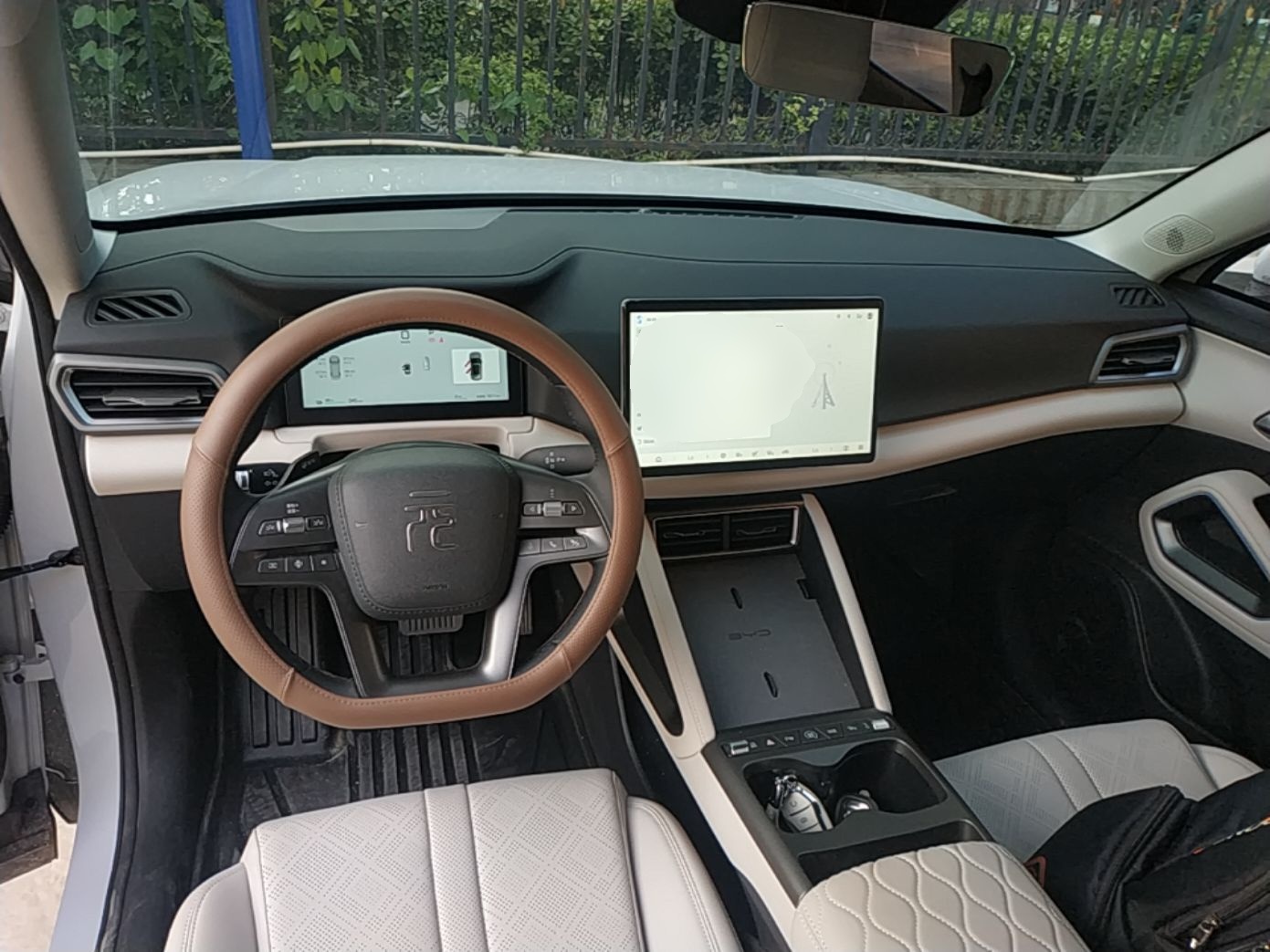 BYD Yuan UP 2025 Intelligent Driving Version 401 KM Dynamic Edition — снимка 12