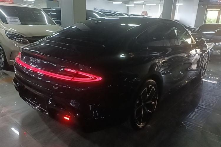 Used Xiaomi Auto SU7 2024 Rear-Drive Long-Range Intelligent Driving Version