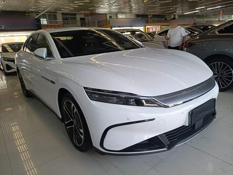 Used BYD Han 2023 EV Champion Edition 605KM Front-Drive Premium Model — 3