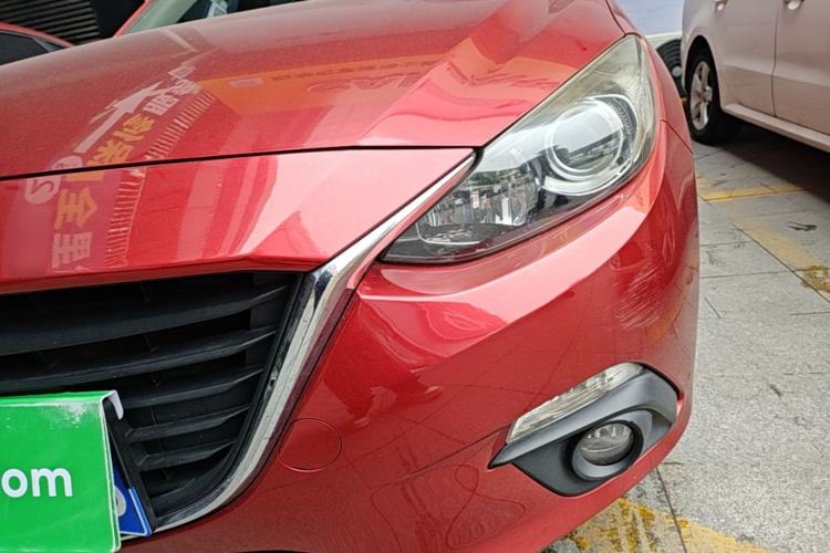 Used Mazda 3 Axela 2014 Sedan 1.5L Automatic Luxury Model Left Front Headlight