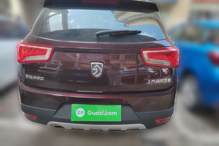 Used Baojun 560 2015 1.8L manual luxury version